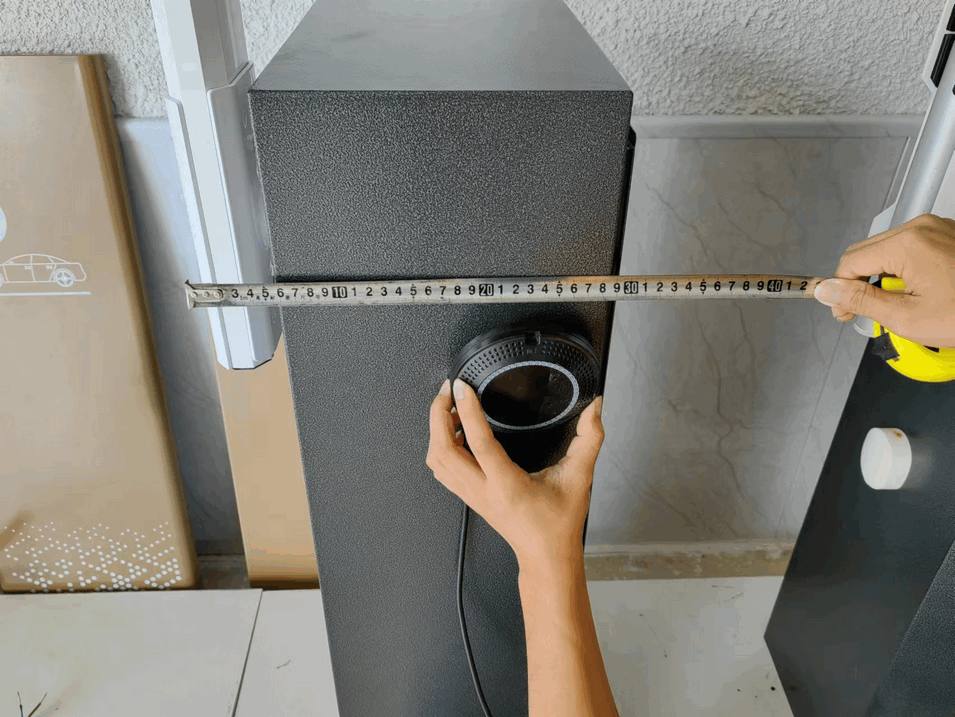 Capteur radar anti-impact automatique pour contrôle d'accès et sécurité des barrières