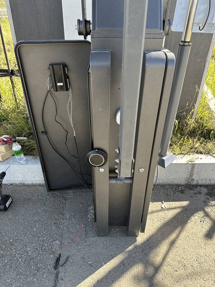 Capteur radar anti-impact automatique pour contrôle d'accès et sécurité des barrières