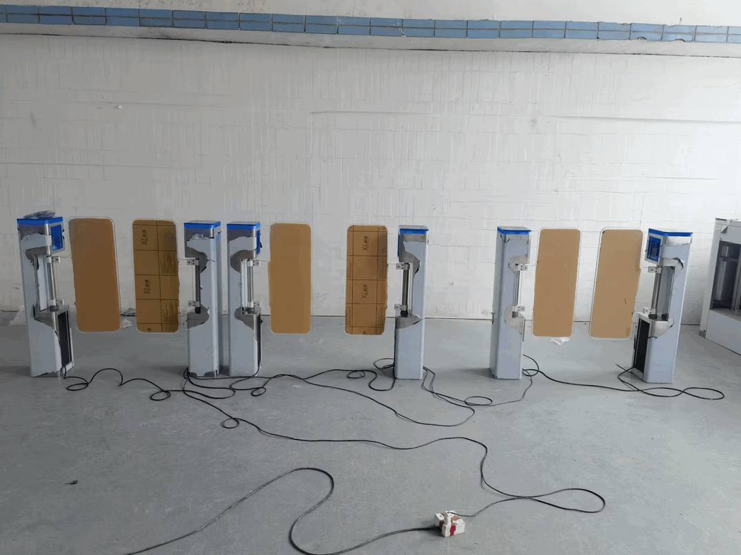 Barrière pivotante à induction infrarouge avec ouverture radar automatique pour supermarchés